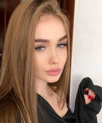 Готова принять тебя в своем уютном гнездышке и подарить незабываемые моменты наслаждения. 💋 Я искренне люблю свою работу, и моя главная миссия - удовлетворить все твои желания и фантазии. Со мной ты окунешься в мир страсти и наслаждения, всегда получая 💯% удовлетворение. У меня есть разнообразные услуги, которые абсолютно подходят под все твои предпочтения. Будь то классический секс, эксперименты, ролевые игры или массаж - я всегда готова подарить тебе лучшее! 🔥 Мои фото настоящие, проверено временем и отзывами моих постоянных клиентов. Рада встрече в Москве. 😘 Уля